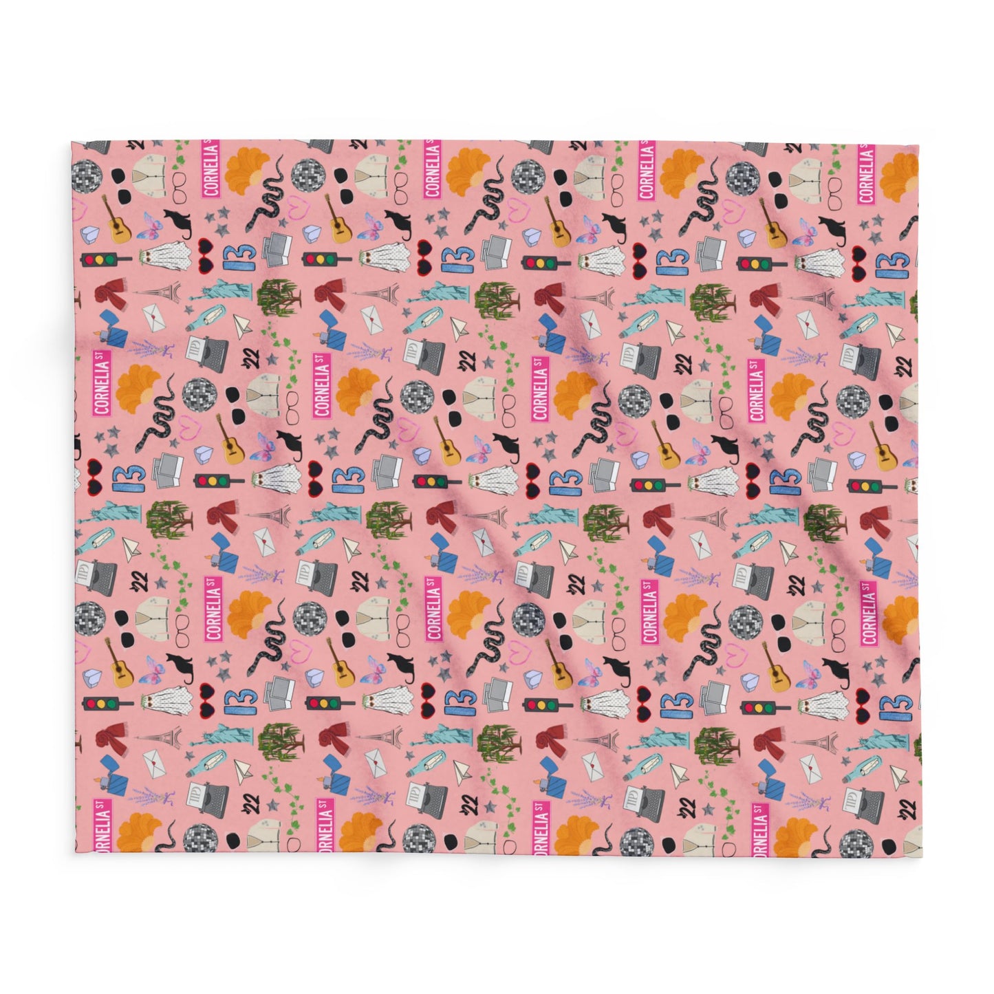 Iconic Eras Arctic Fleece Blanket - Showgirl Rouge